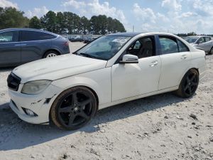 Mercedes-Benz C 300 3.0L 6 2011