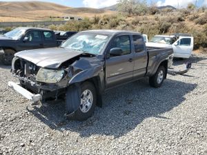 Toyota Tacoma PRERUNNER ACCESS CAB 4.0L 6 2011