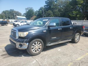 Toyota Tundra CREWMAX LIMITED 5.7L 8 2011