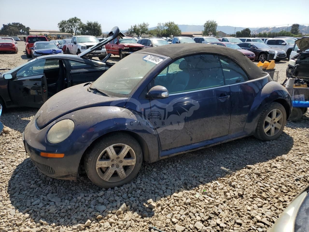 Volkswagen Beetle CONVERTIBLE OPTION PACKAGE 1 2.5L 5 2006