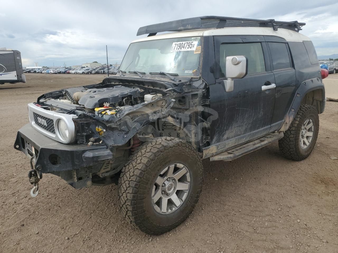 Toyota FJ Cruiser 4.0L 6 2014