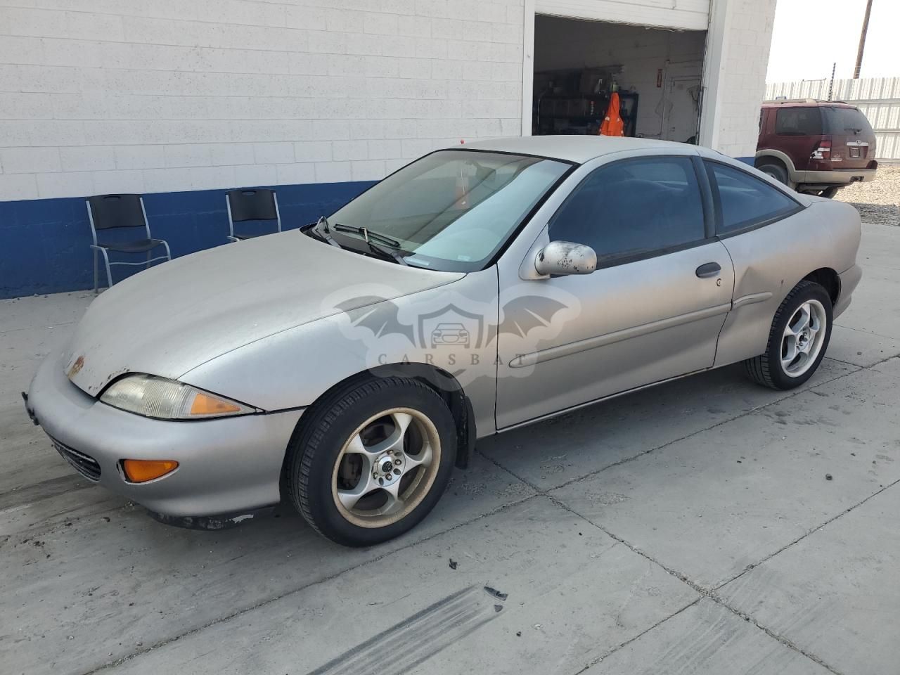Chevrolet Cavalier BASE 2.2L 4 1999