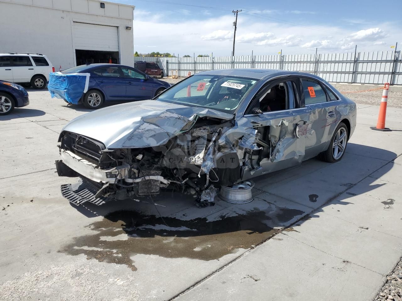 Audi A8 L QUATTRO 3.0L 6 2013