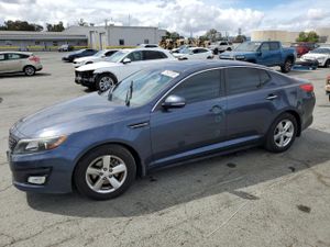 Kia Optima LX 2.4L 4 2015