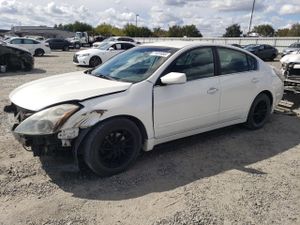 Nissan Altima BASE 2.5L 4 2012