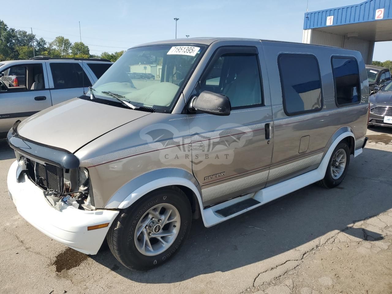 GMC Safari XT 4.3L 6 2001