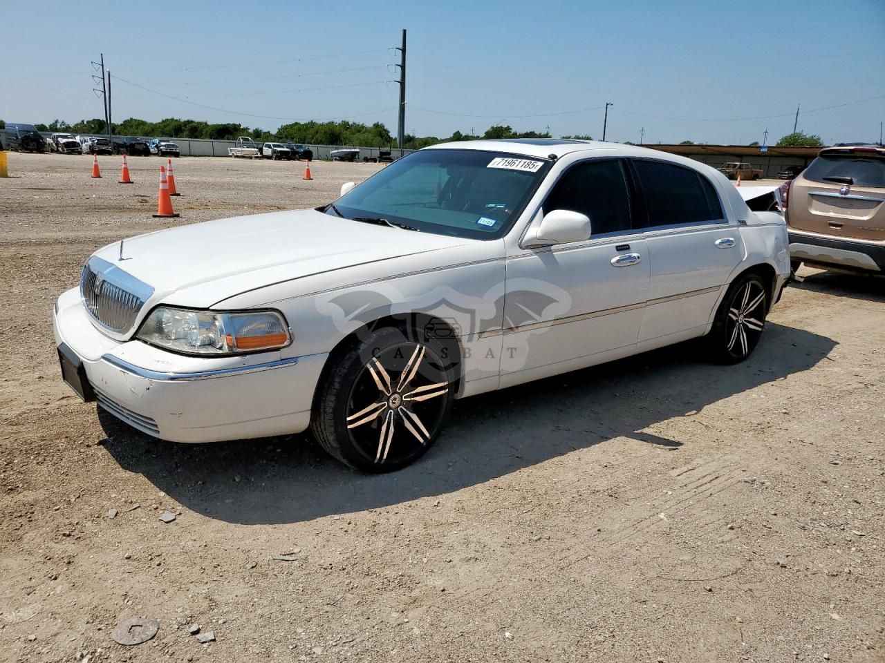 Lincoln Town Car SIGNATURE LIMITED 4.6L 8 2005