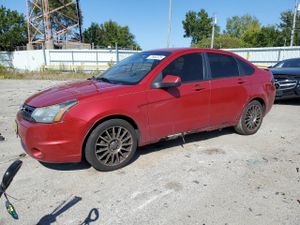 Ford Focus SES 2.0L 4 2011