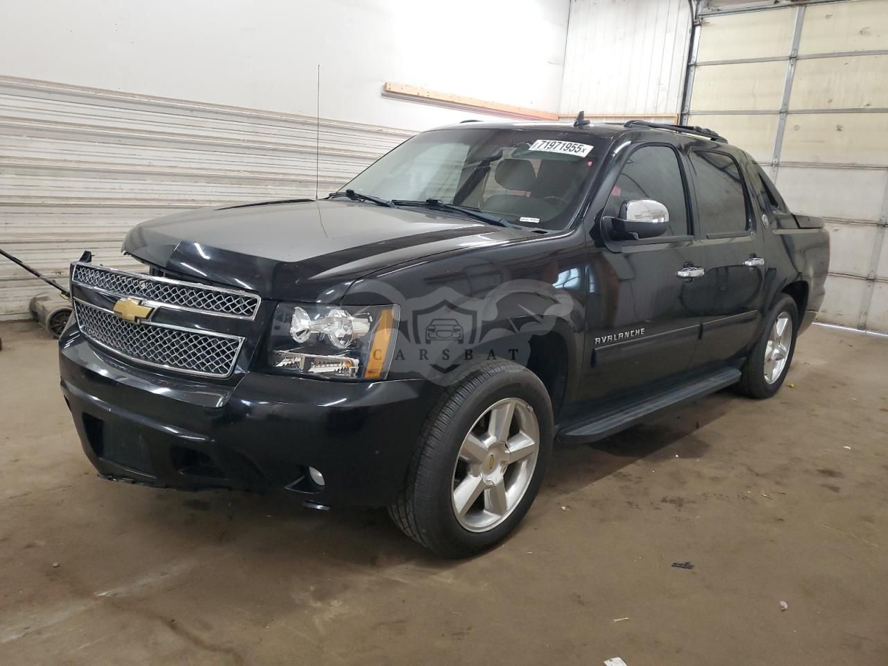 Chevrolet Avalanche LT 5.3L 8 2013
