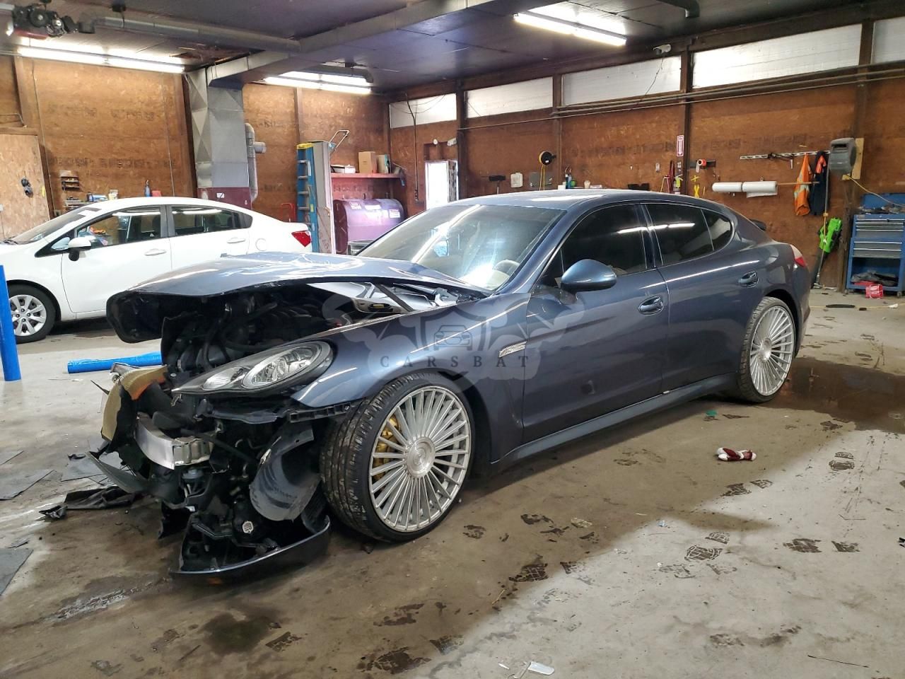 Porsche Panamera 2 3.6L 6 2012