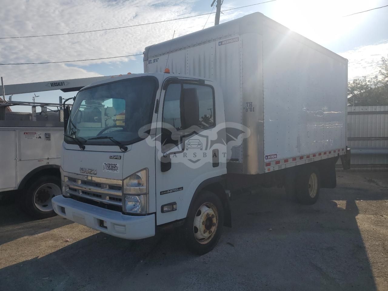 Isuzu NPR 6.0L 8 2015