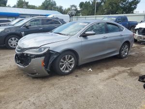 Chrysler 200 LIMITED 2.4L 4 2015