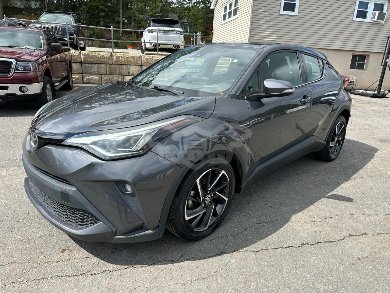 Toyota C-HR XLE 2.0L 4 2020
