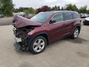 Toyota Highlander 3.5L 6 2015