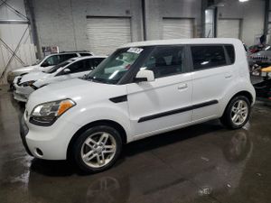 Kia Soul + 2.0L 4 2010