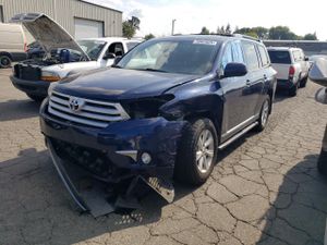 Toyota Highlander BASE 3.5L 6 2012