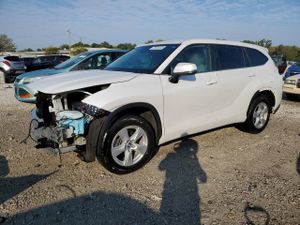 Toyota Highlander L 2.4L 4 2023