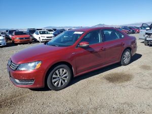 Volkswagen Passat S 1.8L 4 2015