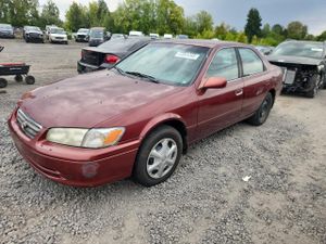 Toyota Camry CE 2.2L 4 2001