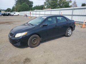 Toyota Corolla BASE 1.8L 4 2010