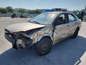 Toyota Corolla CE 1.8L 4 2004