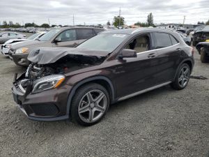 Mercedes-Benz GLA 250 4MATIC 2.0L 4 2015