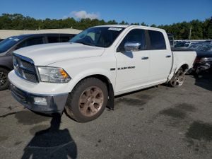 Dodge RAM LARAMIE 5.7L 8 2012