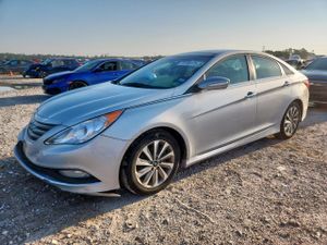 Hyundai Sonata SE 2.4L 4 2014