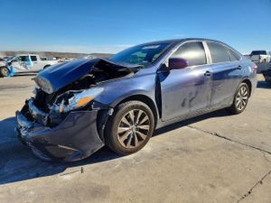 Toyota Camry LE 2.5L 4 2015