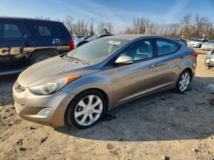 Hyundai Elantra GLS 1.8L 4 2013