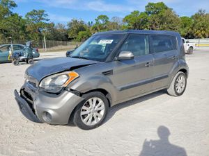 Kia Soul + 2.0L 4 2012