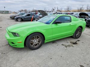 Ford Mustang 3.7L 6 2014