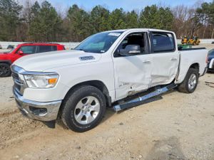 RAM 1500 BIG HORN/LONE STAR 5.7L 8 2019