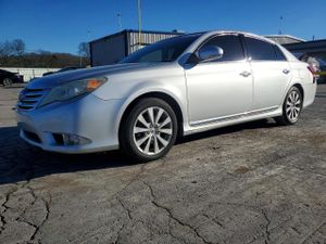 Toyota Avalon BASE 3.5L 6 2011