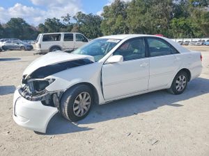 Toyota Camry LE 2.4L 4 2005