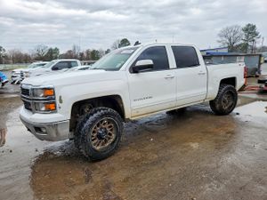 Chevrolet Silverado 1500 K1500 LT 5.3L 8 2015