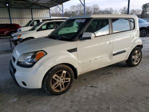 Kia Soul + 2.0L 4 2010