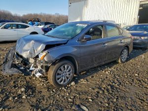 Nissan Sentra S 1.8L 4 2015