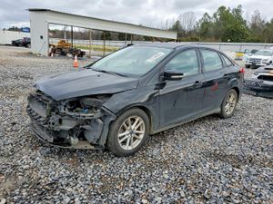Ford Focus SE 2.0L 4 2015