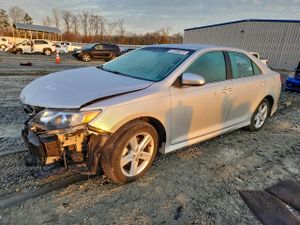 Toyota Camry L 2.5L 4 2014
