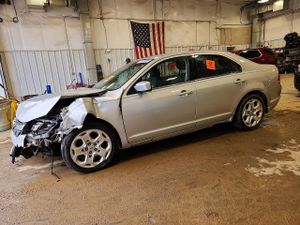 Ford Fusion SE 2.5L 4 2011