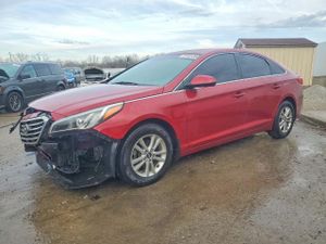 Hyundai Sonata SE 2.4L 4 2015