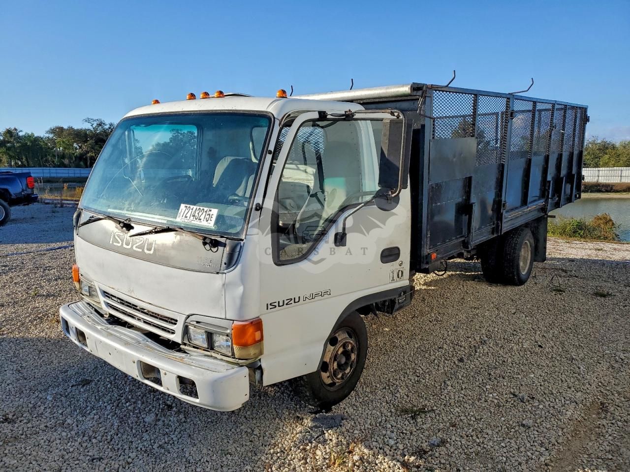 Isuzu NPR 3.9L 4 1997