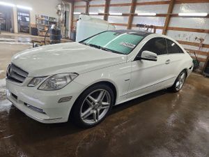 Mercedes-Benz E 350 3.5L 6 2012