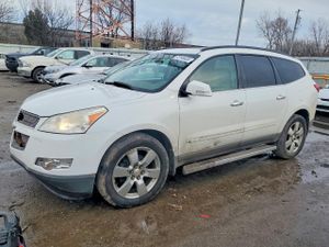 Chevrolet Traverse LTZ 3.6L 6 2010