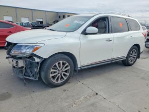 Nissan Pathfinder S 3.5L 6 2015