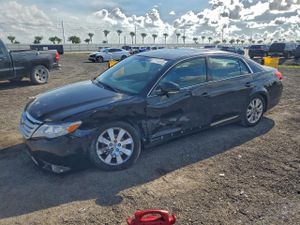 Toyota Avalon BASE 3.5L 6 2011