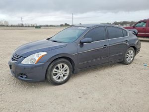 Nissan Altima BASE 2.5L 4 2012