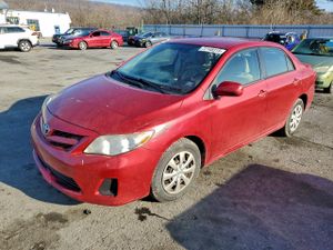 Toyota Corolla BASE 1.8L 4 2011