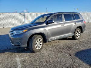 Toyota Highlander BASE 2.7L 4 2012
